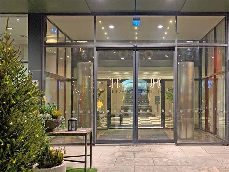 helsinkiplanner_01 Entrance to Hotel Haven Helsinki